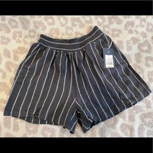 NWT Universal Thread Linen Shorts